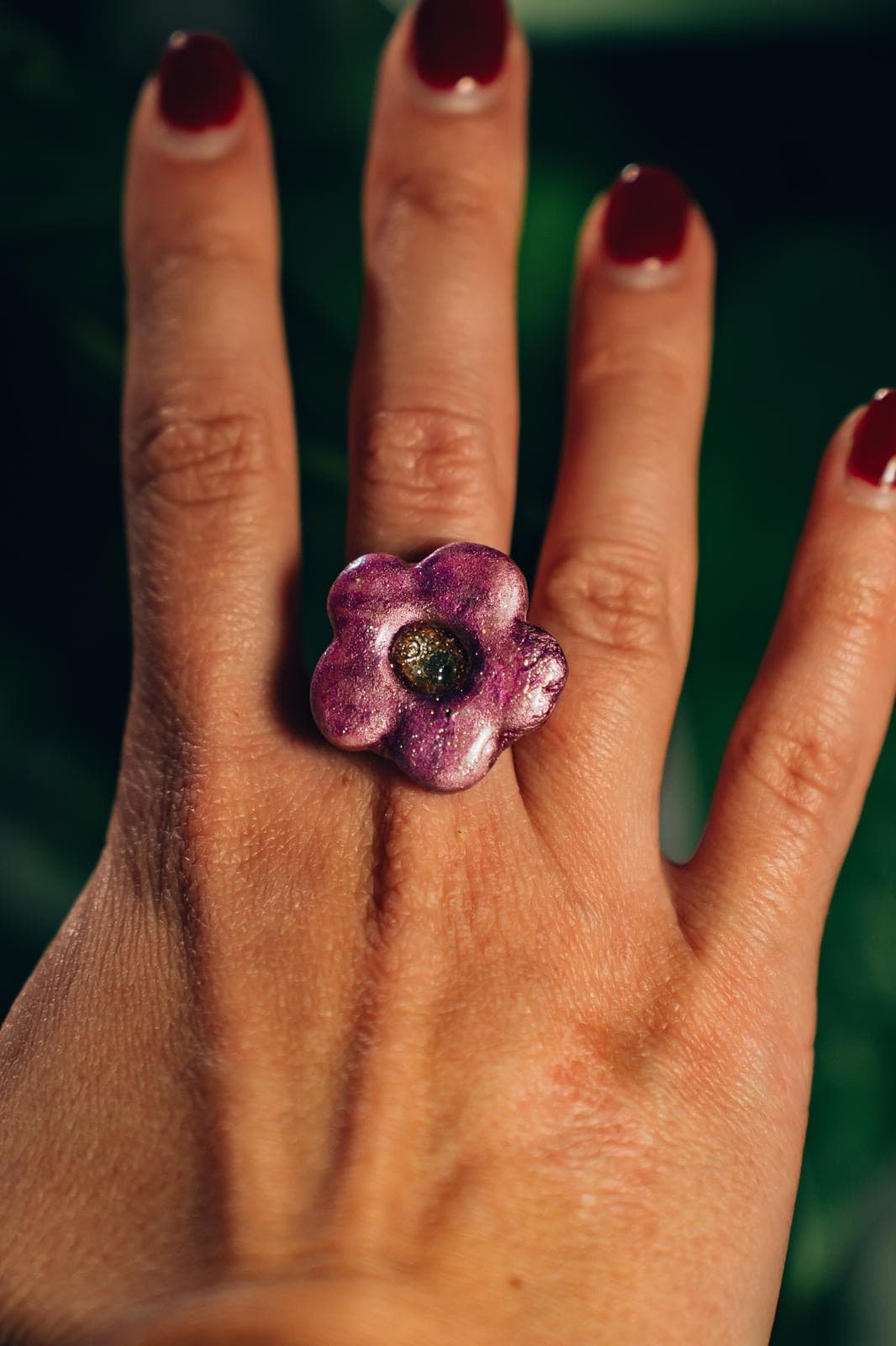 Anillo flor violeta